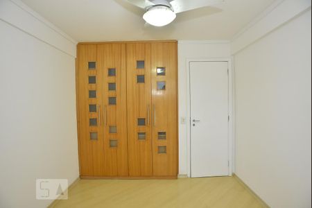 Apartamento para alugar com 93m², 3 quartos e 1 vagaQuarto 2