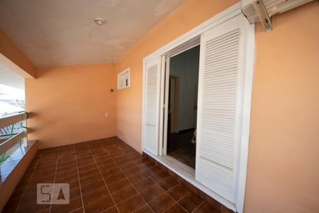Casa à venda com 360m², 3 quartos e 4 vagasSacada do Quarto da Suíte 3