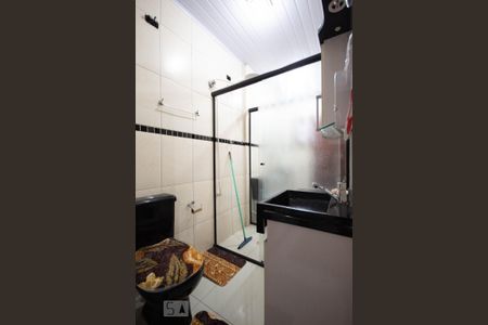 Casa à venda com 300m², 5 quartos e 2 vagas Casa à venda com 300m², 5 quartos e 2 vagasBanheiro da Suíte 3