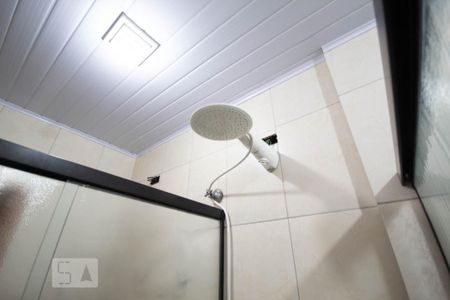 Casa à venda com 300m², 5 quartos e 2 vagas Casa à venda com 300m², 5 quartos e 2 vagasBanheiro da Suíte 2