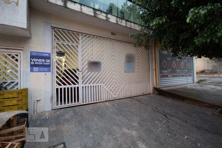 Casa à venda com 300m², 5 quartos e 2 vagas Casa à venda com 300m², 5 quartos e 2 vagasPlaca
