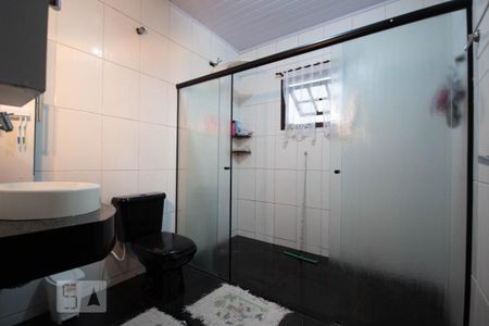 Casa à venda com 300m², 5 quartos e 2 vagas Casa à venda com 300m², 5 quartos e 2 vagasBanheiro da Suíte Master