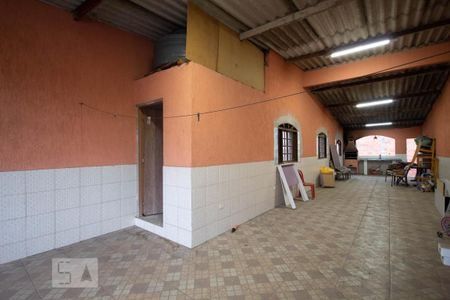 Casa à venda com 300m², 5 quartos e 2 vagas Casa à venda com 300m², 5 quartos e 2 vagasÁrea de Festas