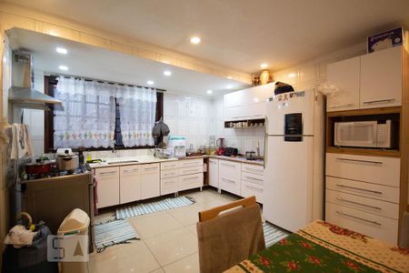 Casa à venda com 300m², 5 quartos e 2 vagas Casa à venda com 300m², 5 quartos e 2 vagasCozinha