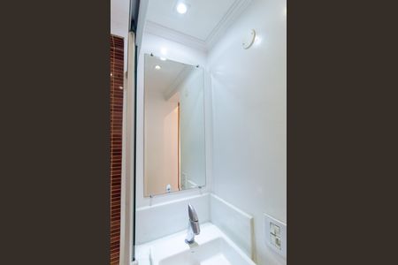 Banheiro Social de apartamento à venda com 2 quartos, 70m² em Campo Belo, São Paulo