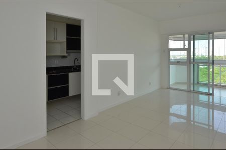 Sala de apartamento para alugar com 2 quartos, 80m² em Recreio dos Bandeirantes, Rio de Janeiro