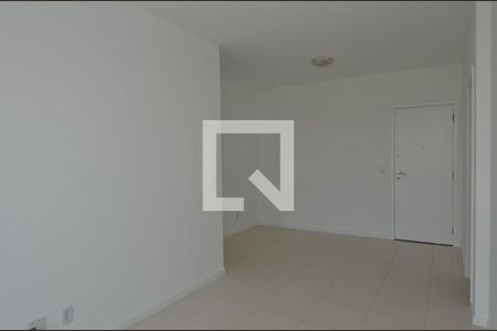 Sala de apartamento para alugar com 2 quartos, 80m² em Recreio dos Bandeirantes, Rio de Janeiro
