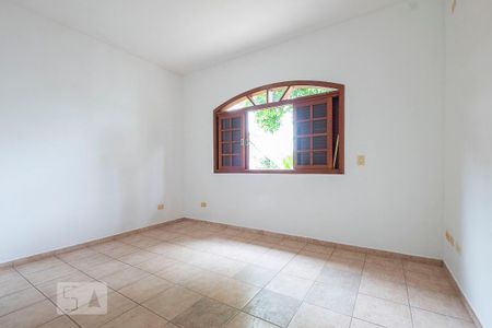 Casa para alugar com 200m², 3 quartos e 2 vagasSuíte 3