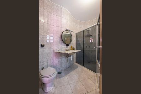 Suíte 1 - Banheiro de casa para alugar com 3 quartos, 200m² em Pinheiros, São Paulo