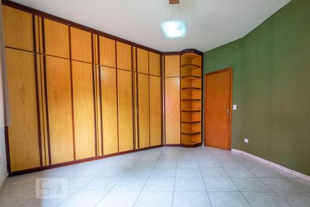 Suíte 1 de casa para alugar com 3 quartos, 200m² em Pinheiros, São Paulo