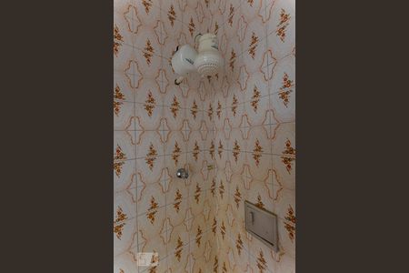 Banheiro de apartamento para alugar com 2 quartos, 50m² em Centro, Niterói