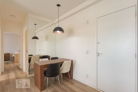 Sala de apartamento para alugar com 2 quartos, 55m² em Chácaras Campos Elíseos, Campinas