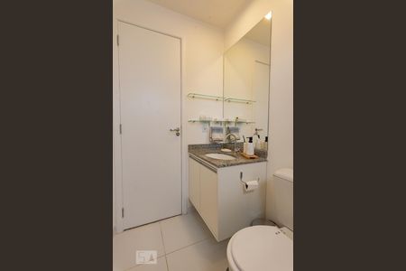 Banheiro da Suíte de apartamento para alugar com 2 quartos, 55m² em Chácaras Campos Elíseos, Campinas