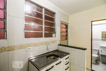 Cozinha de kitnet/studio para alugar com 1 quarto, 22m² em Santo Amaro, São Paulo