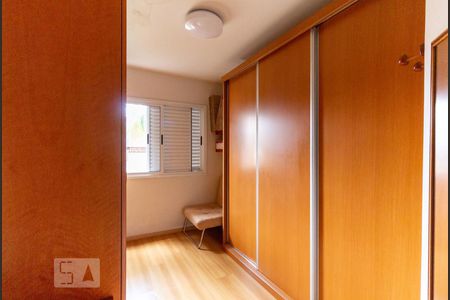 Casa de condomínio à venda com 174m², 3 quartos e 2 vagasQuarto 1