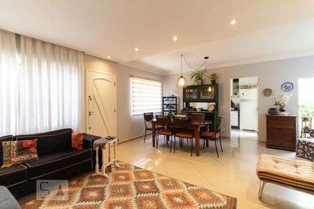 Sala de casa de condomínio à venda com 3 quartos, 174m² em Vila Nair, São Paulo