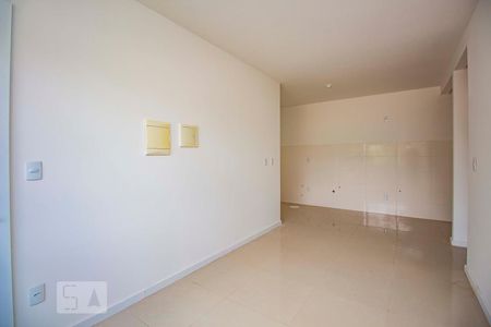 Sala  de Apartamento com 1 quarto, 44m² Jardim Itu-Sabará