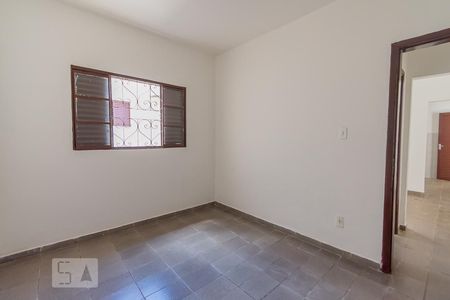 Quarto de casa para alugar com 1 quarto, 40m² em Jardim Eulina, Campinas