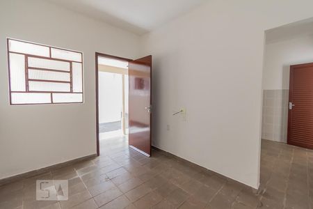 Sala de casa para alugar com 1 quarto, 40m² em Jardim Eulina, Campinas