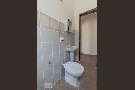 Banheiro de casa para alugar com 1 quarto, 40m² em Jardim Eulina, Campinas