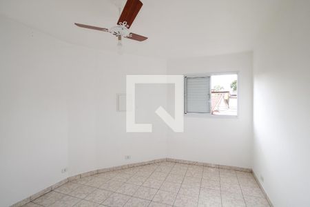 Quarto 1  de apartamento para alugar com 2 quartos, 60m² em Vila Granada, São Paulo