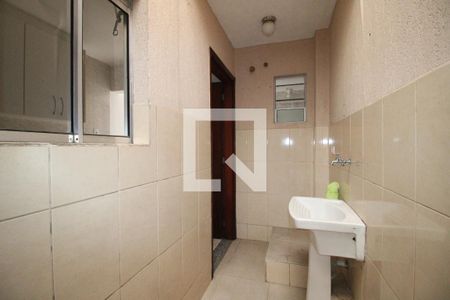 Apartamento para alugar com 60m², 2 quartos e sem vagaCozinha e Área de Serviço