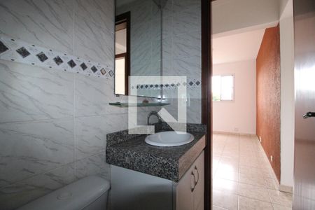 Apartamento para alugar com 60m², 2 quartos e sem vagaBanheiro