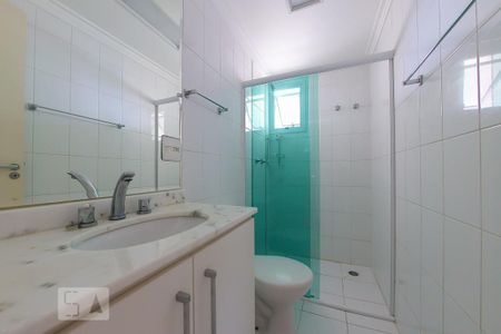 Apartamento para alugar com 75m², 3 quartos e 2 vagas Apartamento para alugar com 75m², 3 quartos e 2 vagasBanheiro