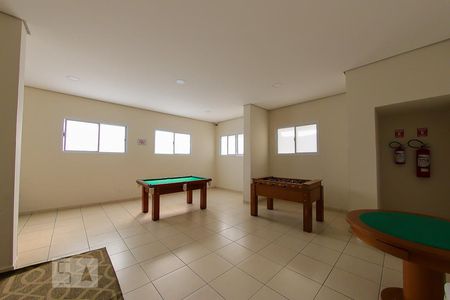 Apartamento para alugar com 75m², 3 quartos e 2 vagas Apartamento para alugar com 75m², 3 quartos e 2 vagasArea Comum