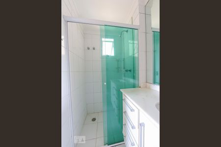Apartamento para alugar com 75m², 3 quartos e 2 vagas Apartamento para alugar com 75m², 3 quartos e 2 vagasBanheiro da Suite
