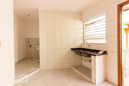 Cozinha de casa para alugar com 1 quarto, 40m² em Mutinga, Osasco