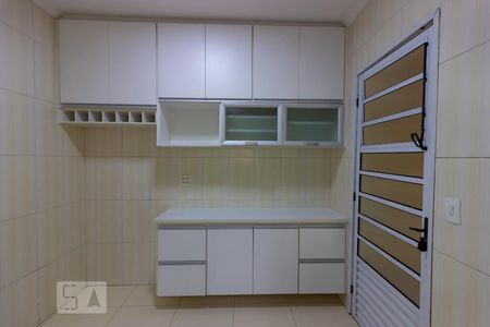 Casa para alugar com 154m², 3 quartos e 3 vagas Casa para alugar com 154m², 3 quartos e 3 vagasDetalhe - Cozinha