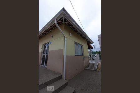 Casa para alugar com 154m², 3 quartos e 3 vagas Casa para alugar com 154m², 3 quartos e 3 vagasÁrea comum - Salão de festas