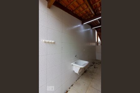 Casa para alugar com 154m², 3 quartos e 3 vagas Casa para alugar com 154m², 3 quartos e 3 vagasLavanderia