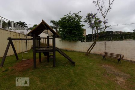 Casa para alugar com 154m², 3 quartos e 3 vagas Casa para alugar com 154m², 3 quartos e 3 vagasÁrea Comum - Playground