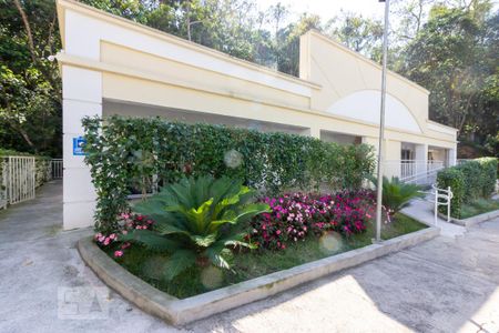 Apartamento para alugar com 56m², 2 quartos e 1 vaga Apartamento para alugar com 56m², 2 quartos e 1 vagaVista - Salão de festas