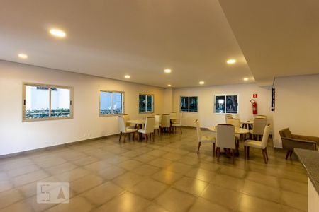 Apartamento para alugar com 56m², 2 quartos e 1 vaga Apartamento para alugar com 56m², 2 quartos e 1 vagaÁrea comum - Salão de festas