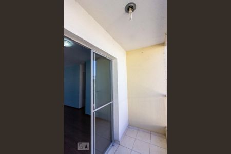 Varanda da Sala de apartamento para alugar com 2 quartos, 56m² em Jardim Caiapia, Cotia