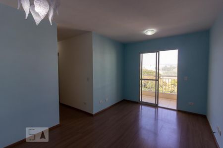 Sala de apartamento para alugar com 2 quartos, 56m² em Jardim Caiapia, Cotia