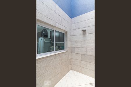 Casa à venda com 160m², 3 quartos e 2 vagas Casa à venda com 160m², 3 quartos e 2 vagasJardim de Inverno