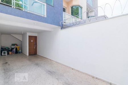 Casa à venda com 160m², 3 quartos e 2 vagas Casa à venda com 160m², 3 quartos e 2 vagasGaragem