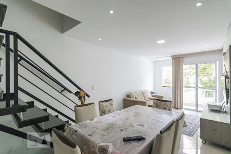 Sala de casa à venda com 3 quartos, 160m² em Vila Lucinda, Santo André