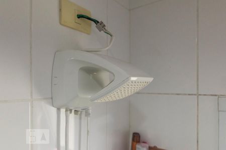 Casa à venda com 160m², 3 quartos e 2 vagas Casa à venda com 160m², 3 quartos e 2 vagasChuveiro