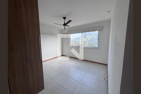 Suíte de apartamento à venda com 3 quartos, 155m² em Recreio dos Bandeirantes, Rio de Janeiro