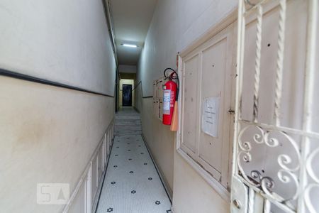 Apartamento para alugar com 105m², 2 quartos e sem vaga Apartamento para alugar com 105m², 2 quartos e sem vagaHall