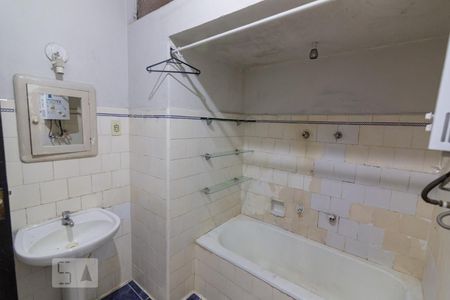 Apartamento para alugar com 105m², 2 quartos e sem vaga Apartamento para alugar com 105m², 2 quartos e sem vagaBanheiro