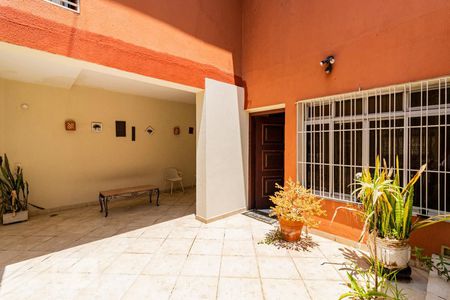 Casa à venda com 180m², 4 quartos e 2 vagasGaragem