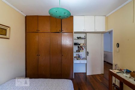 Casa à venda com 180m², 4 quartos e 2 vagas2o. Andar - Quarto 3 - Suíte