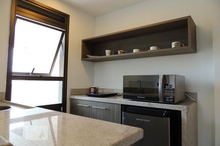 cozinha de apartamento para alugar com 1 quarto, 52m² em Jacarepaguá, Rio de Janeiro