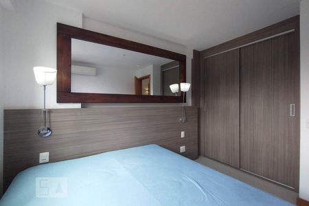 Apartamento para alugar com 52m², 1 quarto e 1 vagaQuarto - Armários